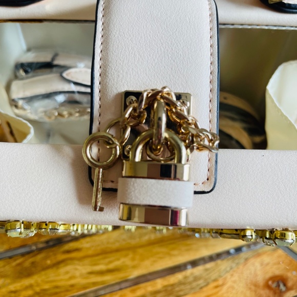 Box bag - Picture 3 of 5